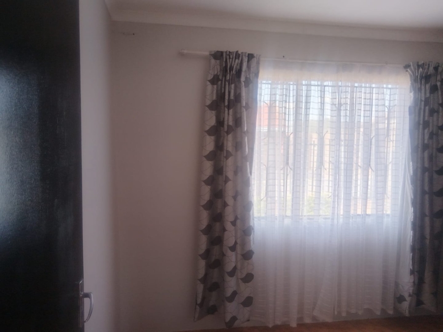 2 Bedroom Property for Sale in Mabopane North West